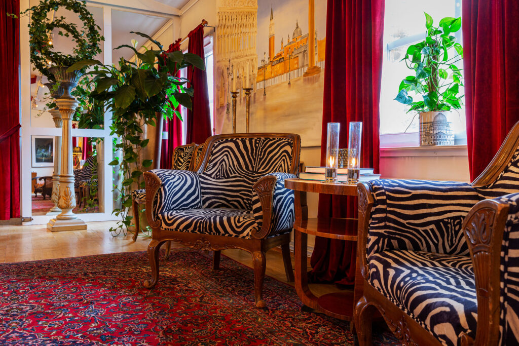 Conference room Trosa, Bomans Hotell, leopard armchair